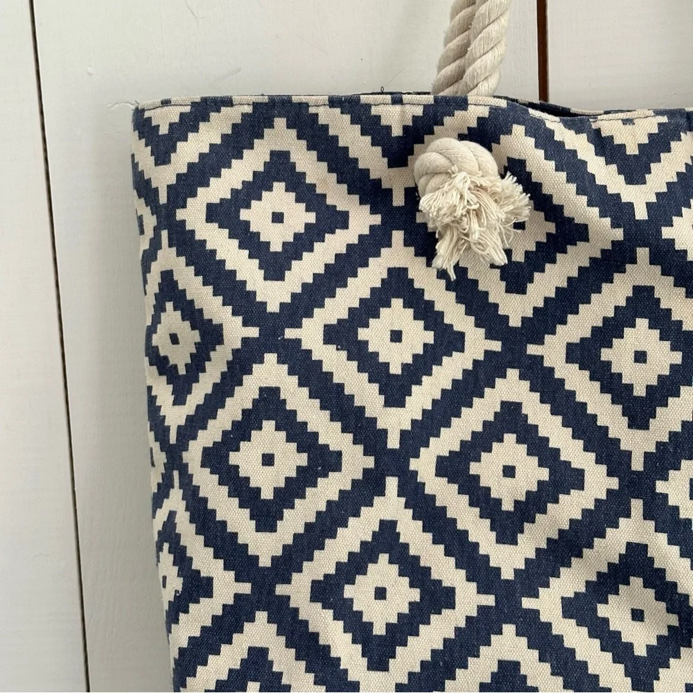 Summer & Rose Canvas Beach Bag Blue Geometric Pattern Rope Handles Coastal